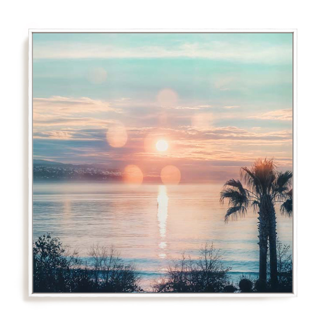 Glimmers Of The Mist Wall Art