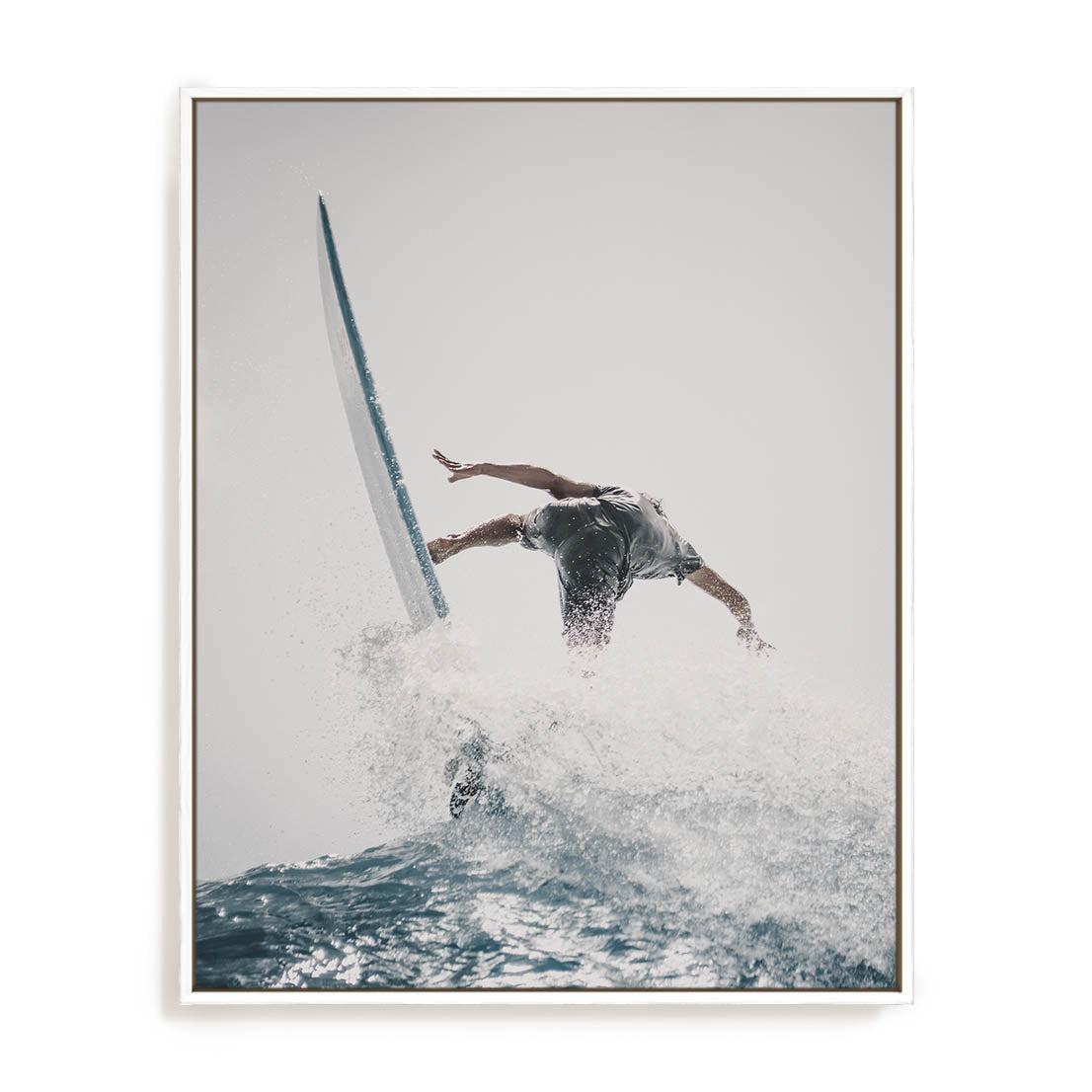 Breaking The Waves Wall Art