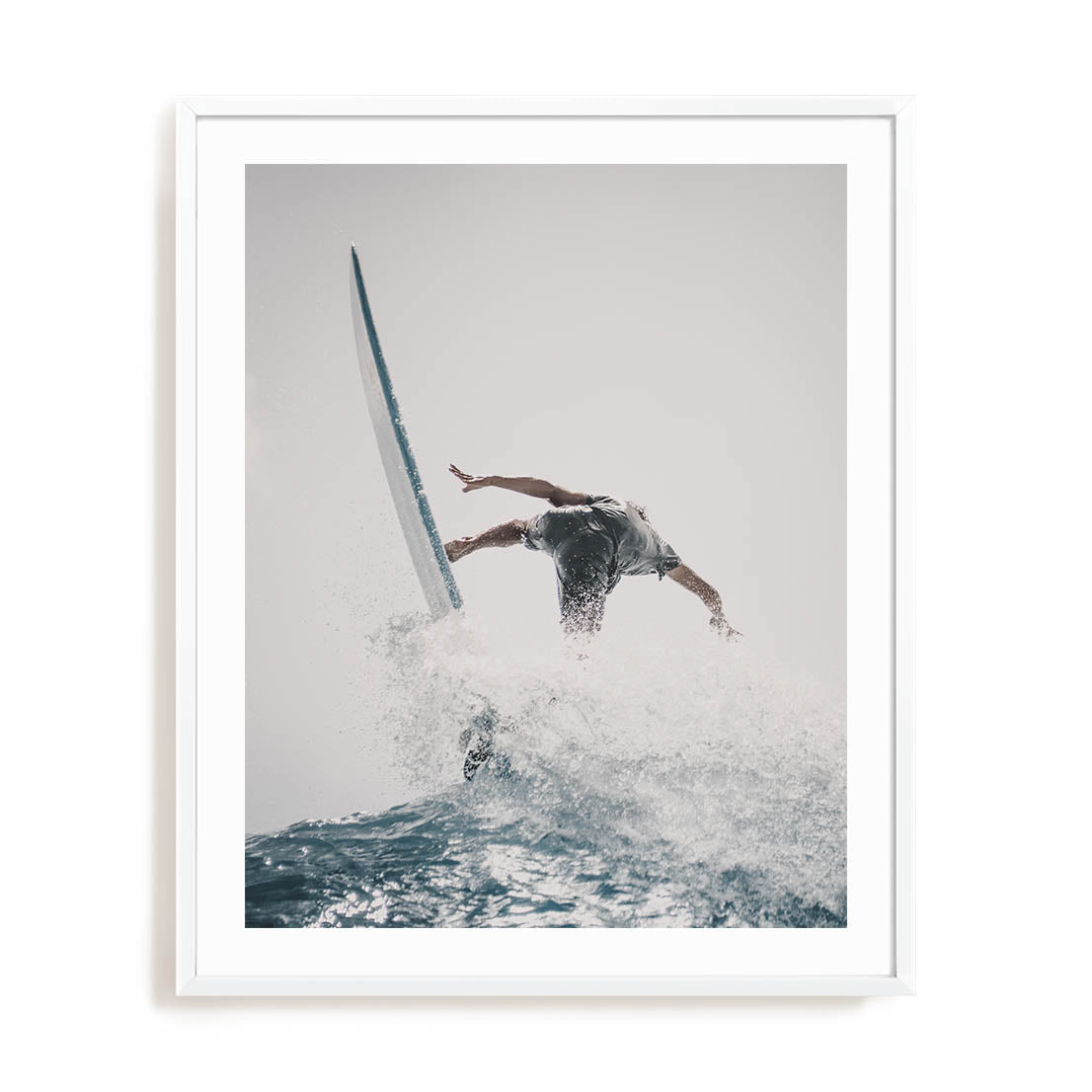 Breaking The Waves Wall Art